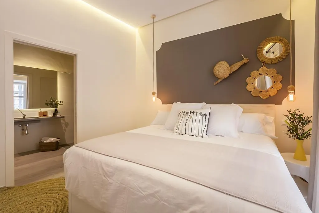 Tomas Ibarra Pool & Luxury Apartment Seville